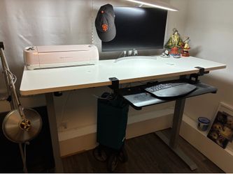 White sit stand  desk