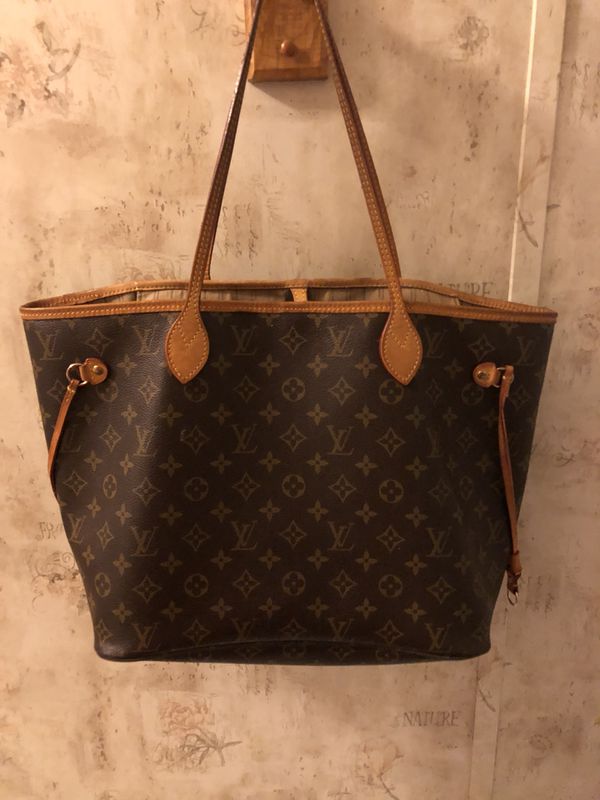 Authentic Louis Vuitton Neverfull Mm for Sale in Scottsdale, AZ - OfferUp