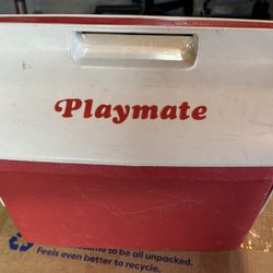 Igloo Playmate Red White Cooler