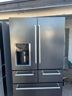 Kitchen Aid French Door Refrigerator with Ice Dispenser
