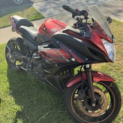 Yamaha Fz6r