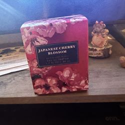 Japanese Cherry Blossom, Perfume