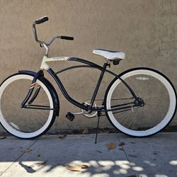 Schwinn Legacy 26 Inch Beach Cruiser Bike $150