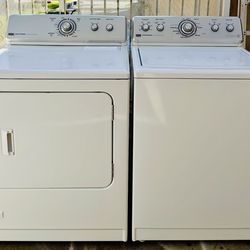 Washer & Dryer / Lavadora & Secadora