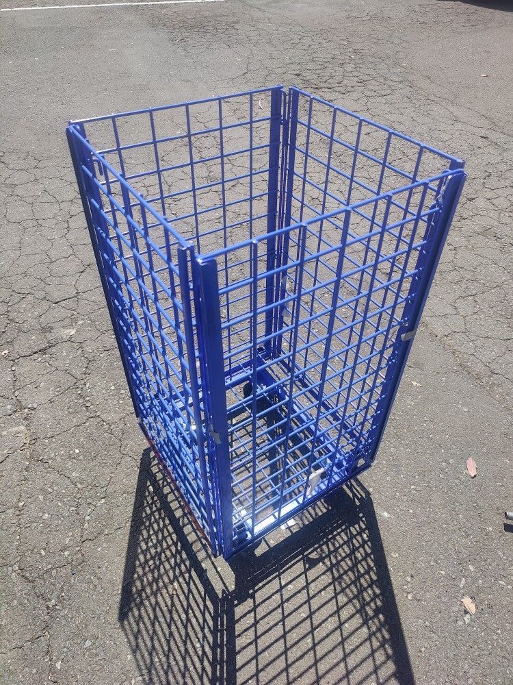 Heavy Duty Blue Wire Crate