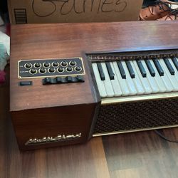 Mini Organ/ Piano