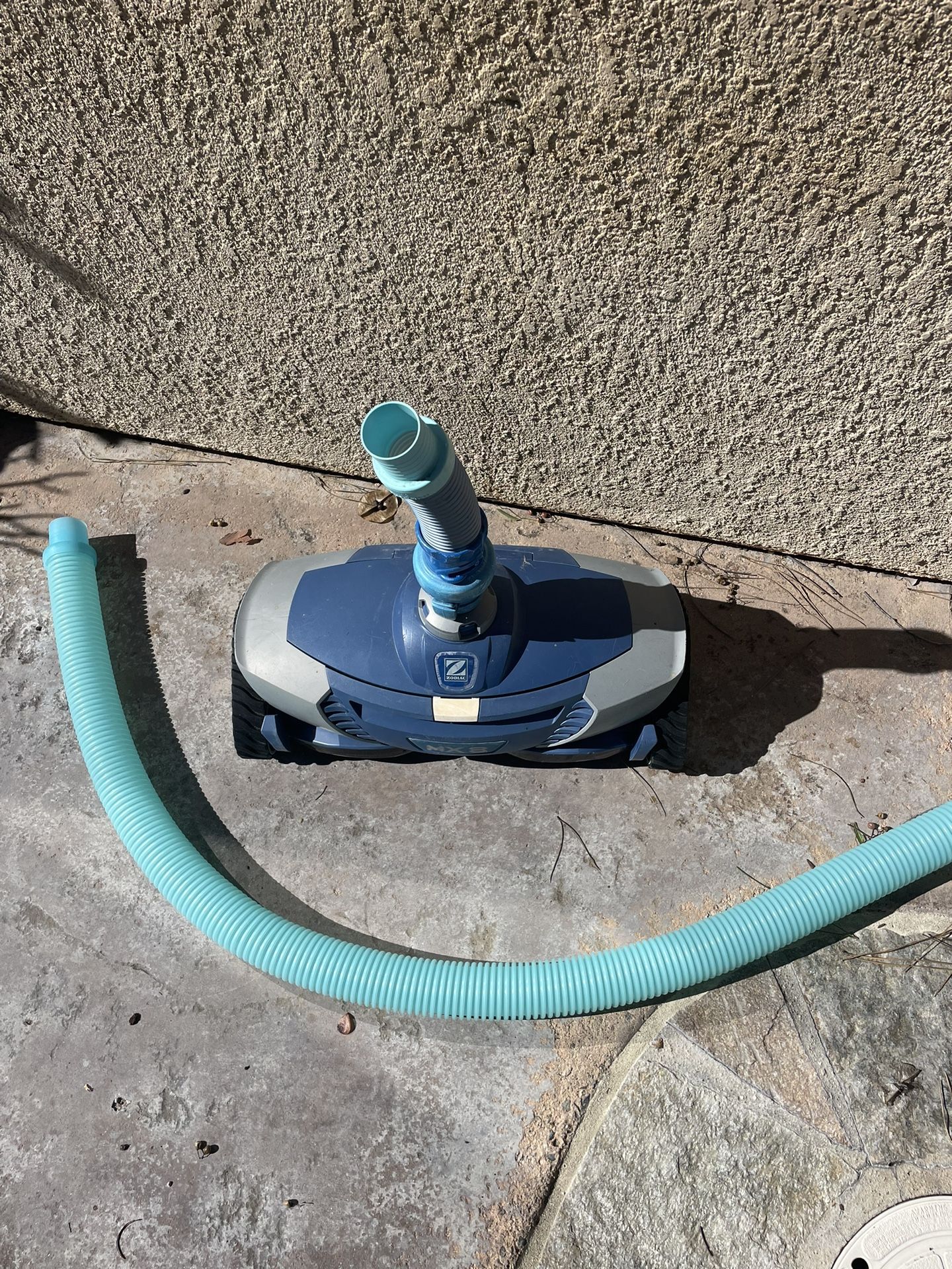 Zodiac Pool Vacuum for Sale in Temecula, CA OfferUp
