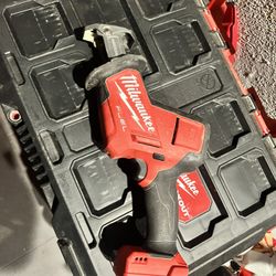 M18 FUEL 18V Lithium-Ion Brushless Cordless HACKZALL Reciprocating Saw 