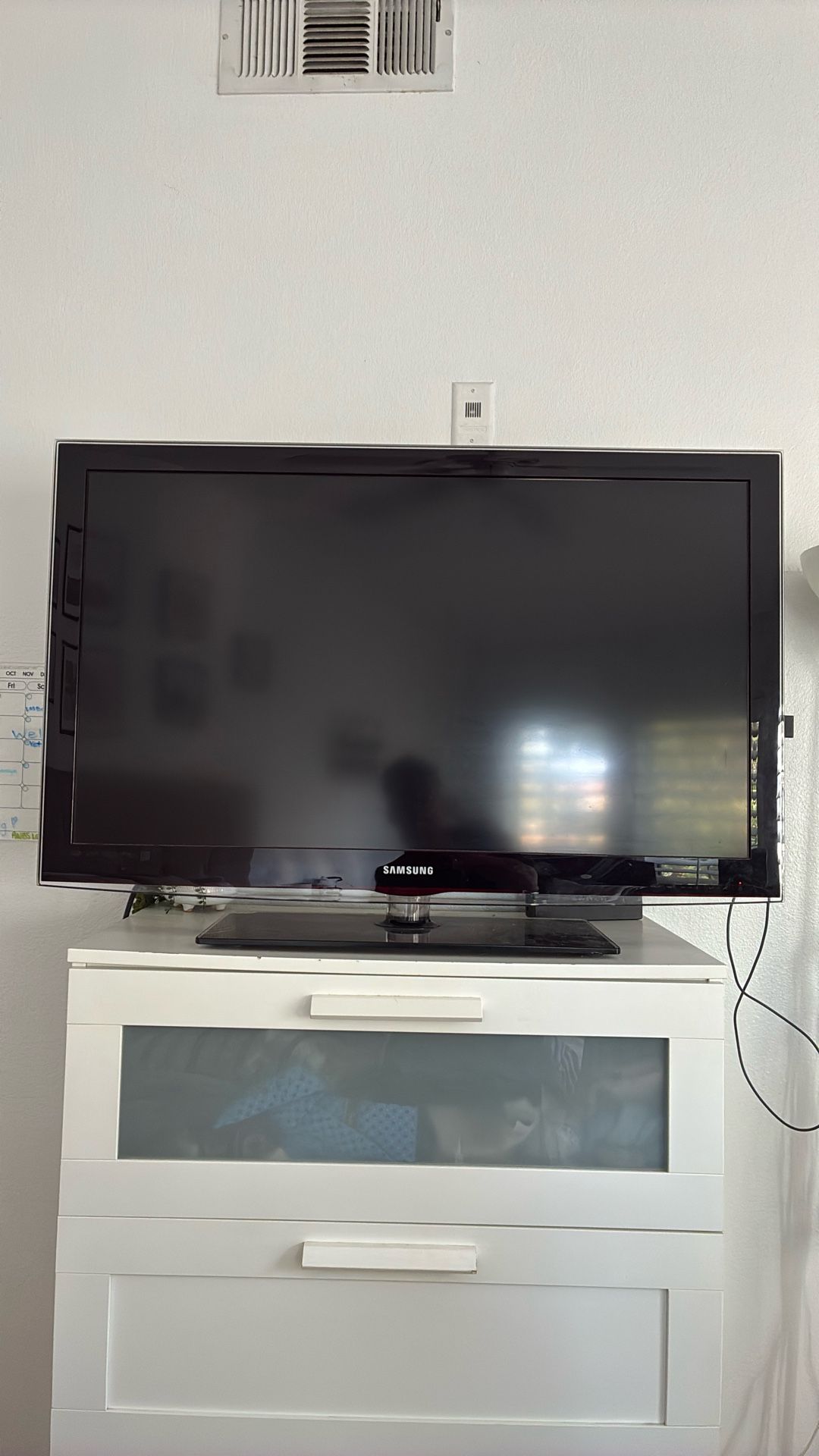 Free SAMSUNG TV with Fire stick - 40inch