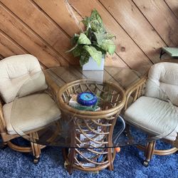 Glass bamboo Table + 4 Rolling Chairs