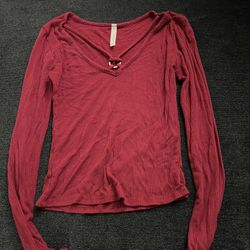 Women’s Long Sleeve (small)