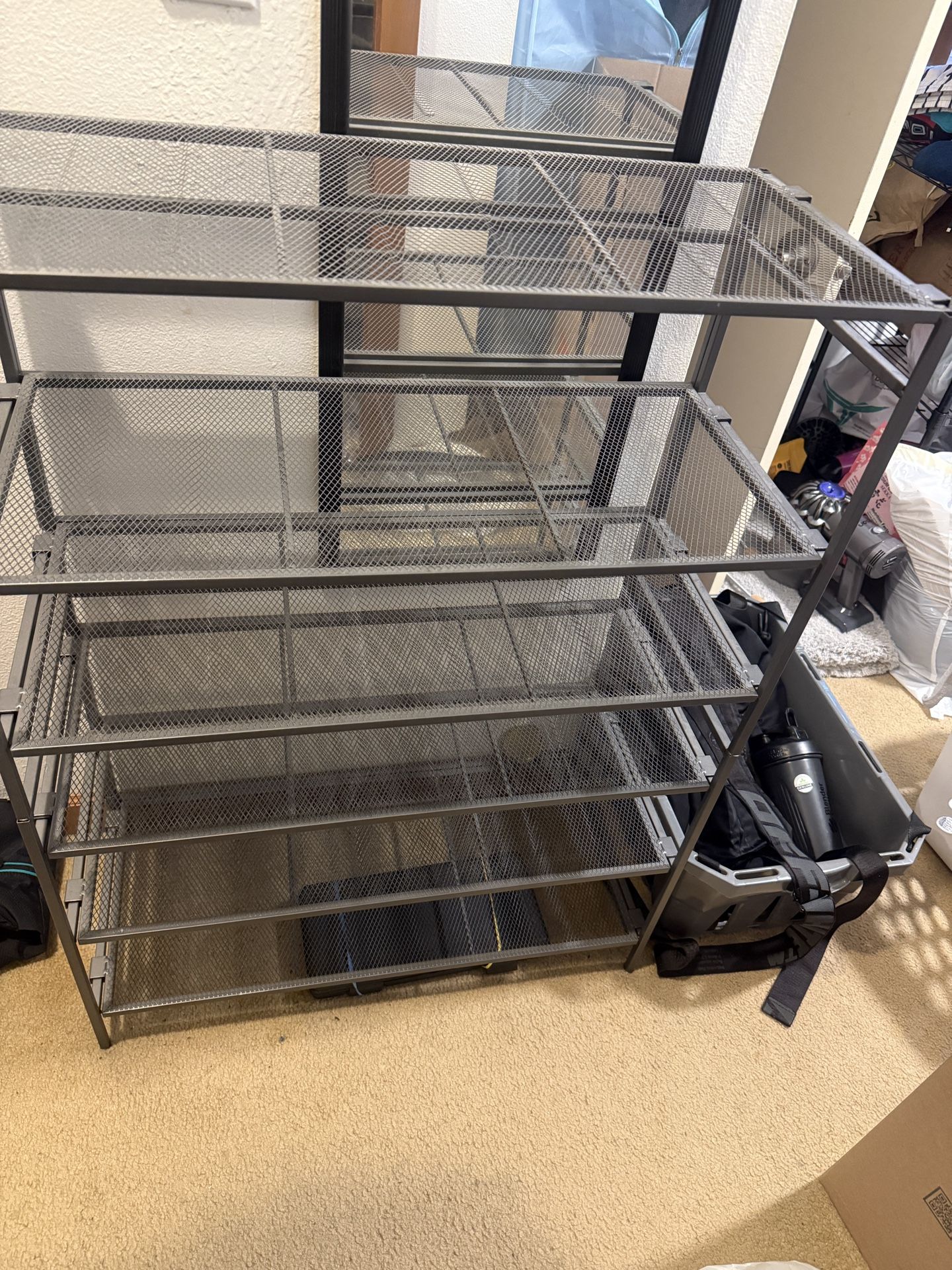 Shoe rack