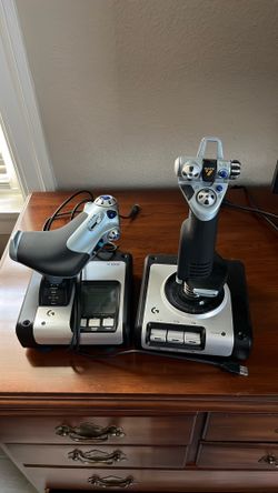 Logitech X52 Flightstick and Throttle