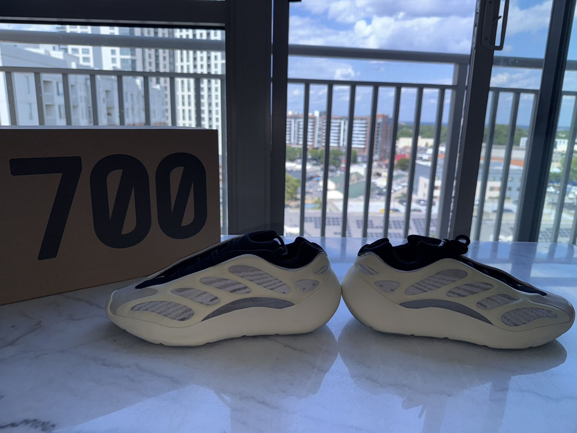 Yeezy 700 V3 Azael