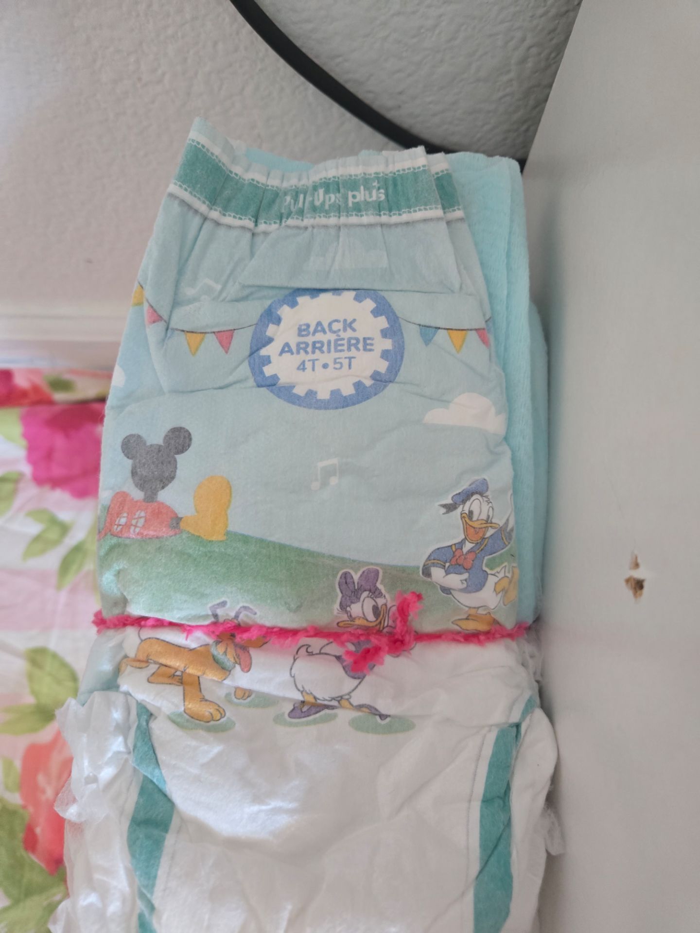 Huggies pull ups 4T-5T