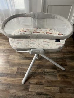 Halo bassinet