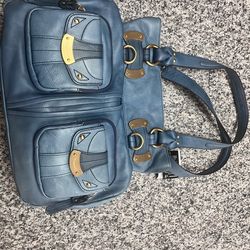 Brand New B Makowsky leather purse