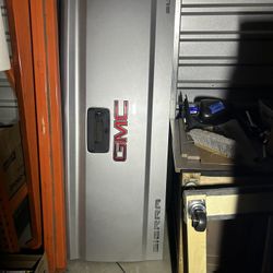 2014-2018 GMC Sierra Tailgate 