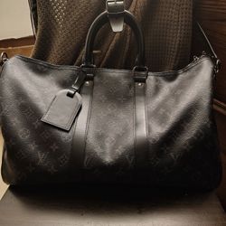 Louis Vuitton Keepall 45 Duffle Bag