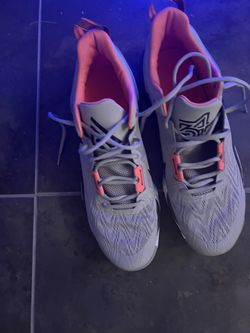 Size 14 Giannis’s