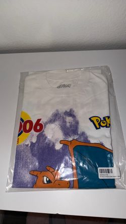 Charizard shirt size S but is oversized