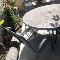 Mesa De Patio