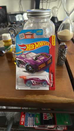 Mattel Hot Wheels HW Race Paradigm Shift 138/250 MISB treasure hunt