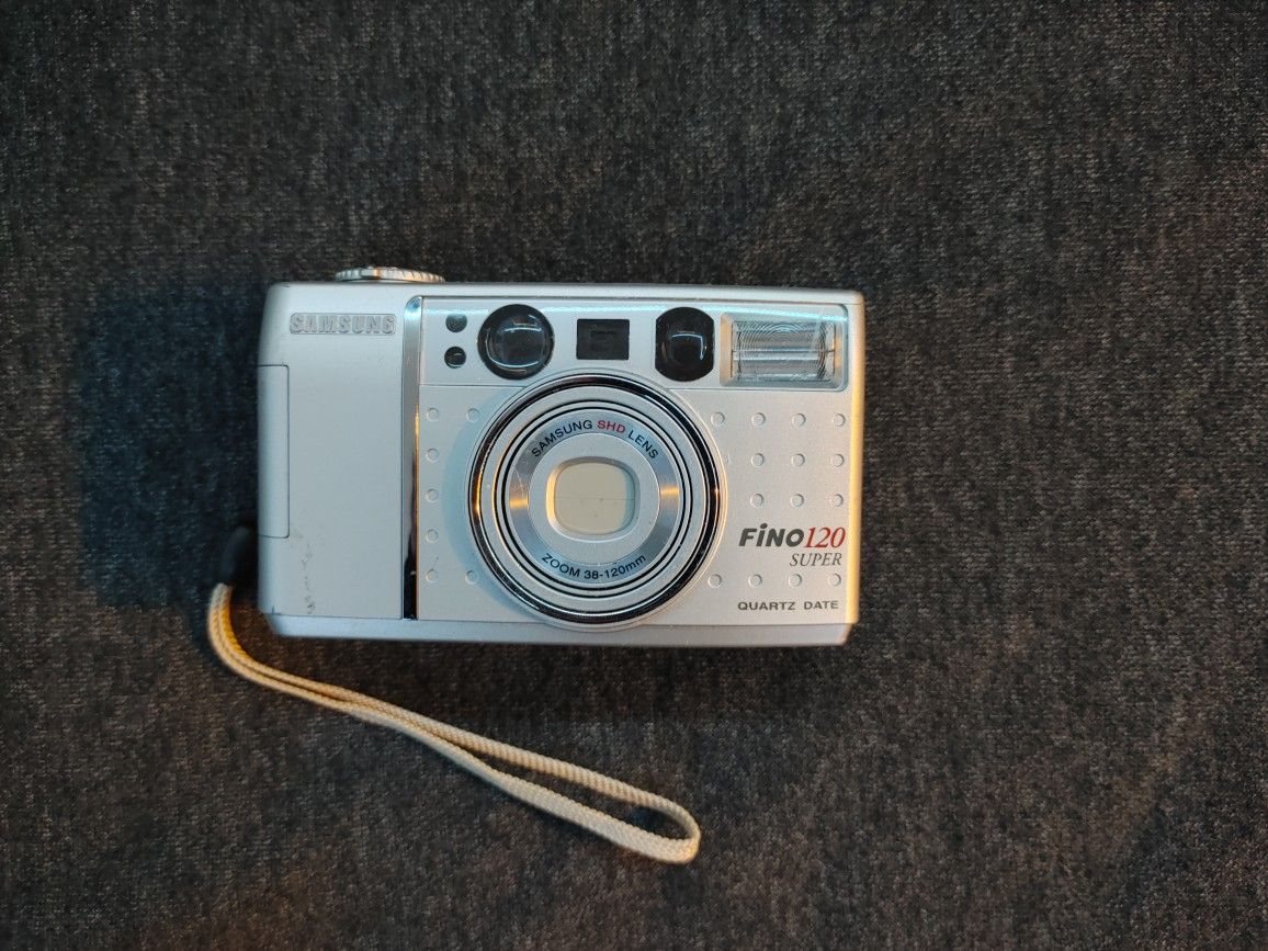 Samsung Fino 120 Super 35mm Point & Shoot Film Camera