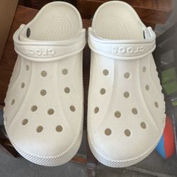 CROCS White Baja Size M9/W10 