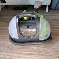 BISSELL LITTLE GREEN SHAMPOO MACHINE
