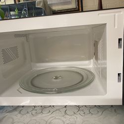 Hamilton Microwave 
