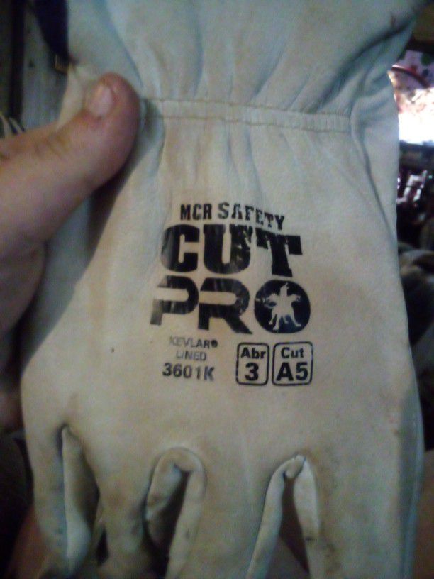 Cut Pro Construction Gloves 