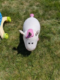 Cute Unicorn Bouncing Toy