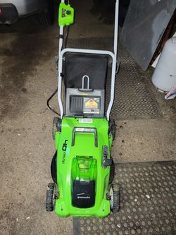 Greenworks electric lawnmower