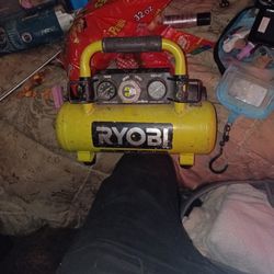 Ryobi Cordless Compressor 