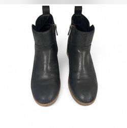 Lucky Brand Ankle, Black Leather Zip Up Size 6.5  Boots