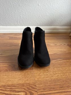 Black Boots
