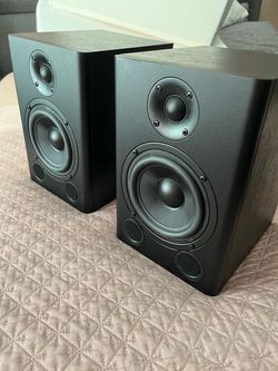 Neumi BS5 Speakers