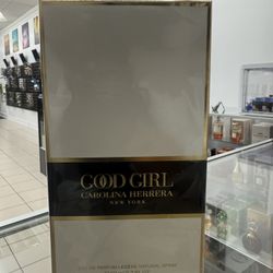 CAROLINA HERRERA GOOD GIRL LEGERE 2.7 Eau De Parfum Spray