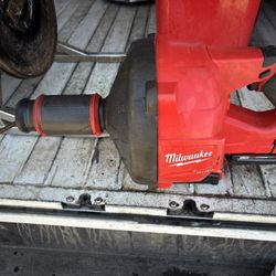 Milwaukee Drain Snake M18