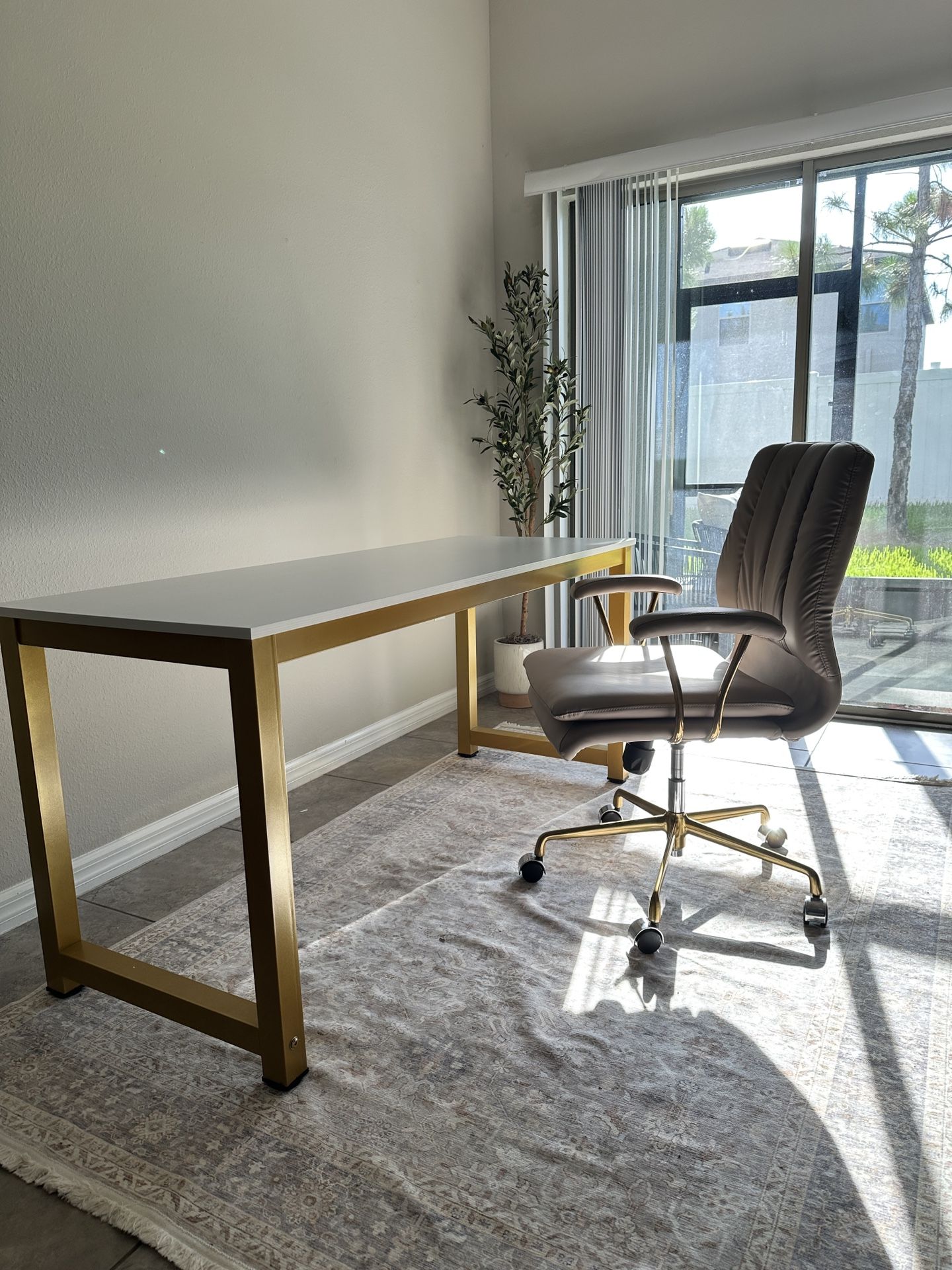 Desk And Chair