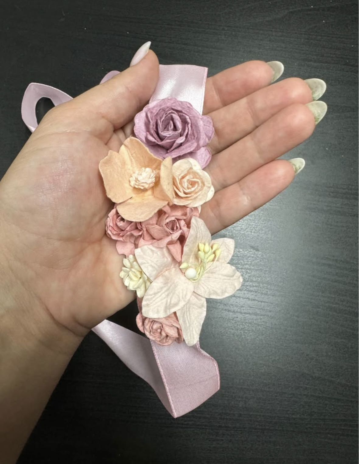Flower head ribbon or waist belts