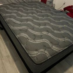 Factory Overstock Mattress Sale, King, Queen, Full and Twin Starting at $80 In-Stock