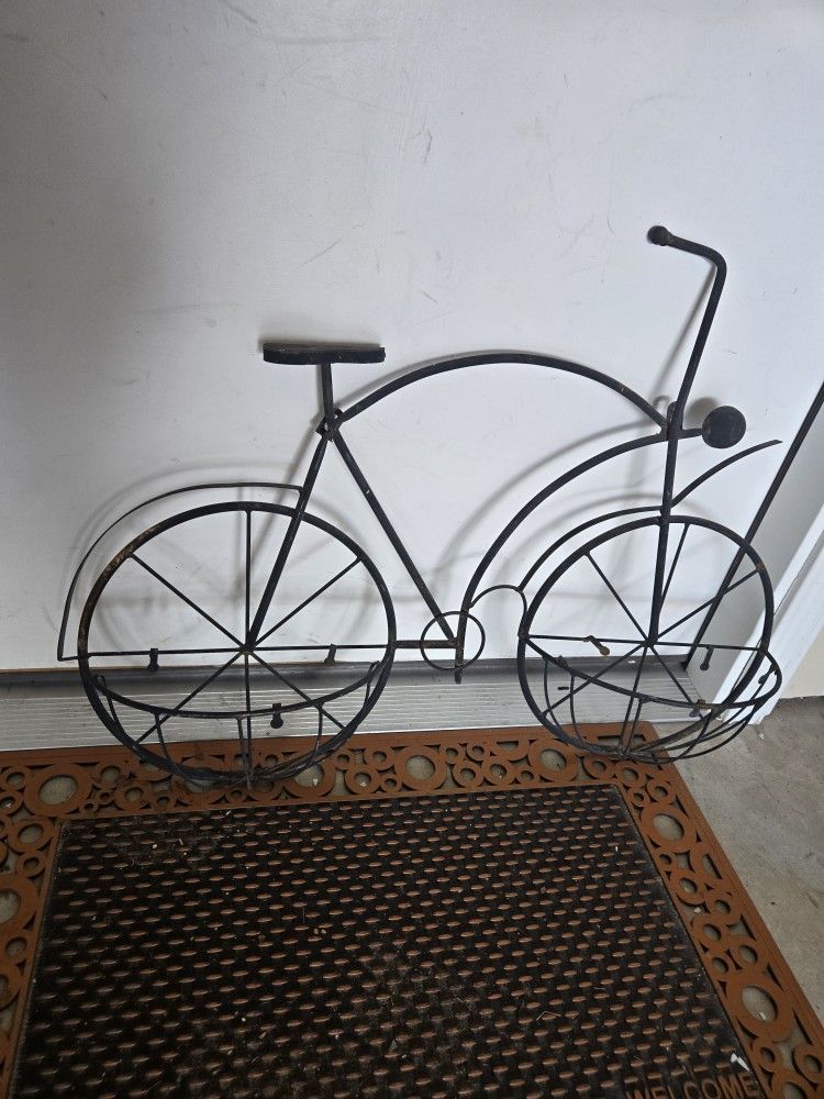 Outdoor Metal Bicycle Plant Holder 
