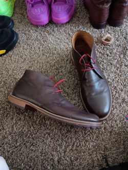 High top johnson and murphy dress shoes