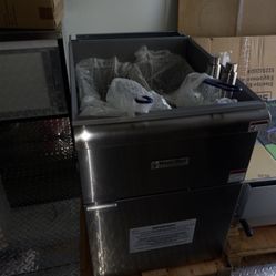 Brand New Deep Fryer