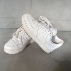Nike Air Force 