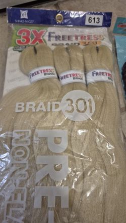 New synthetic hair extension bundle includes three packs of Bobbi Boss Bomba Senegal $15 Take All