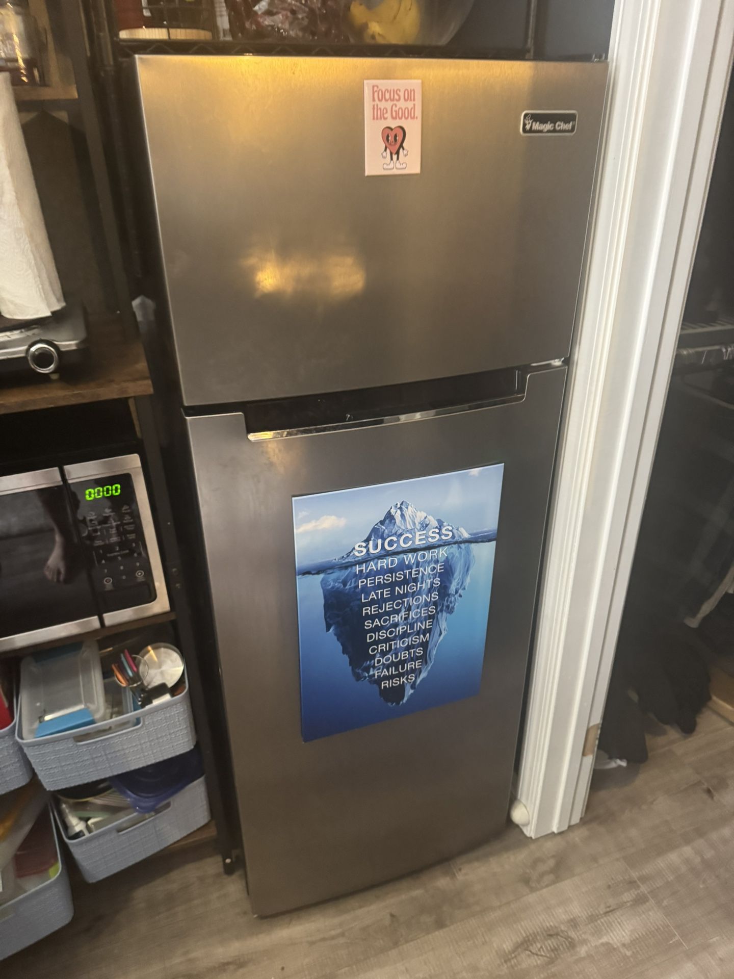 Medium Mini Fridge 7.3 Cubic Feet