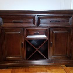 Buffet Table with Wine And Liquor Storage- Hardwood